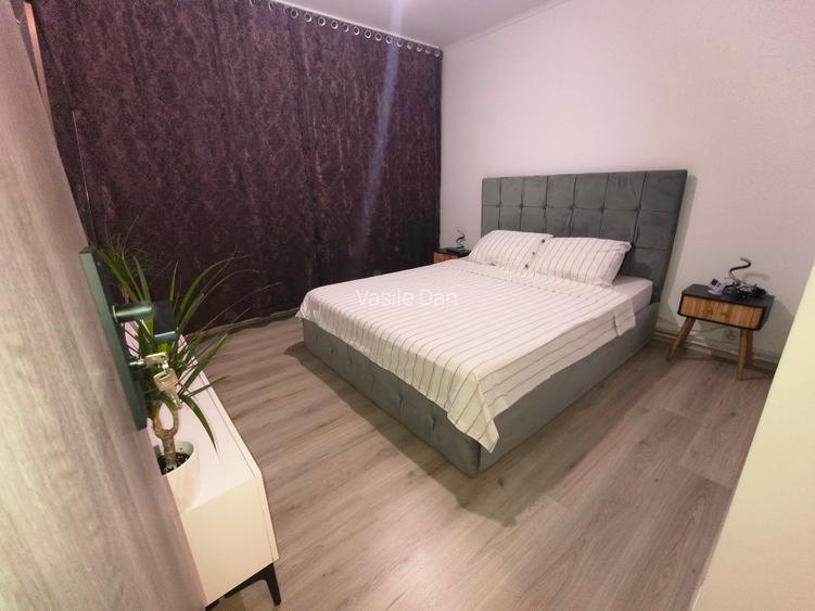 Apartament cu 3 camere decomandat - 2