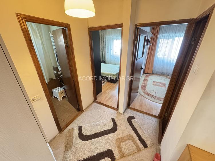Apartament 3 camere zona Delfinariu cu Centrala - 14