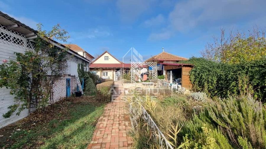 Casa spatioasa, teren generos, Giarmata - 18