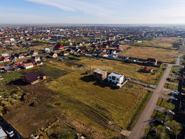 Teren 1028 mp Sanandrei, strada asfaltata – Comision 0% - 8