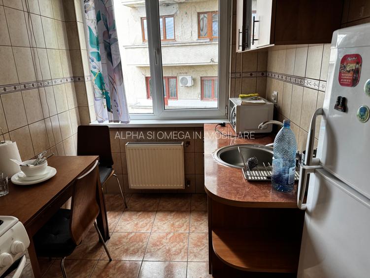 Apartament cochet, liber - 17
