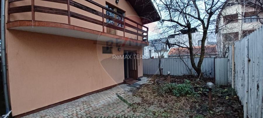 DE INCHIRIAT: Casă / Vilă P+1 - Zona Centrala BAIA MARE - 2
