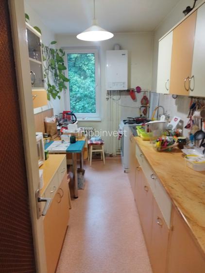 Vand ap. cu 3 cam.in zona 7 Noi.la 5 min.de UMF. - 3