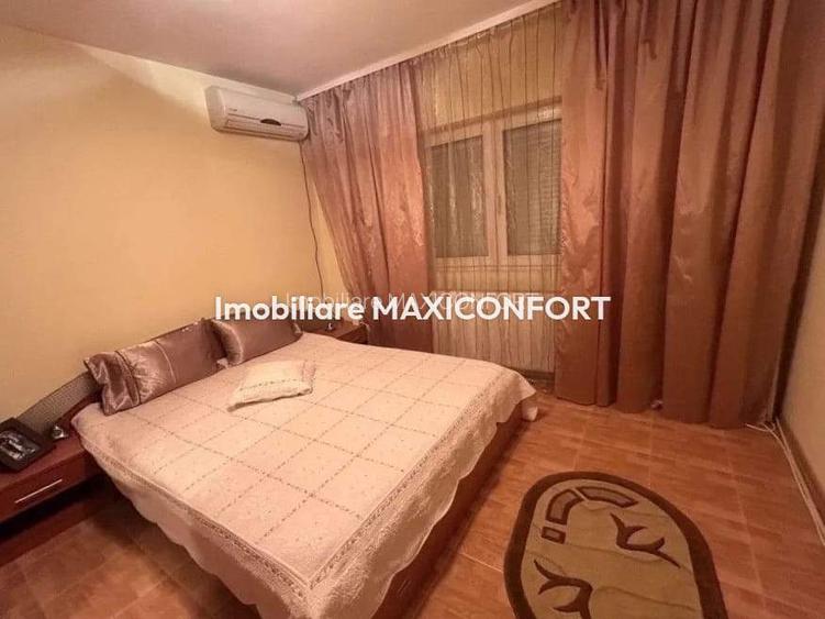 Vanzare apartament 3 camere, zona Buzaului -Imobiliare Maxiconfort - 3