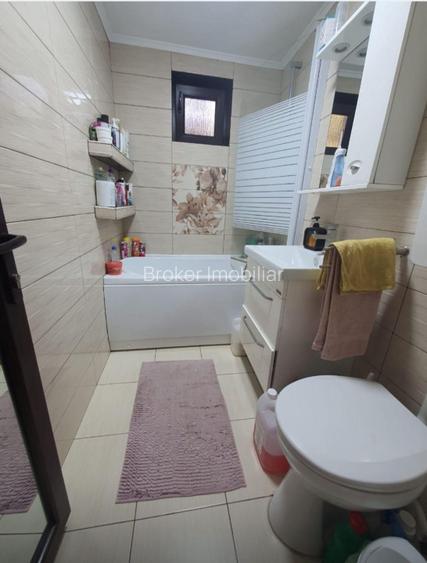 Casa la cheie 3 camere decomandate, zona Medeea - 8