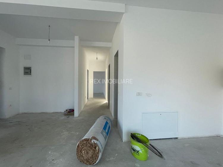 Duplex pe parter 4 camere - Mosnita Noua - 5