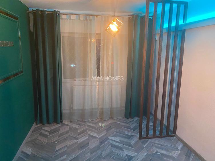 Spatiu comercial ultracentral  de inchiriat - 3
