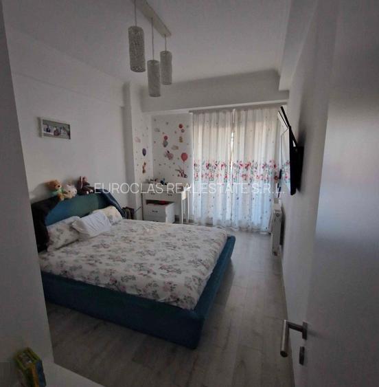 Apartament 2 camere decomandat - Km.5 - 115.000 euro (Cod E11) - 3