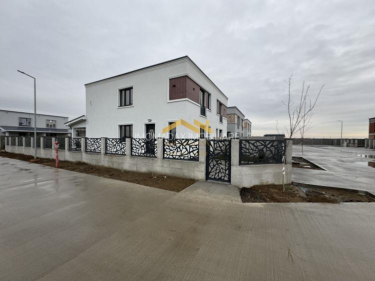 Bucovăț-Duplex 4 Camere-Baterii de Stocare - 5