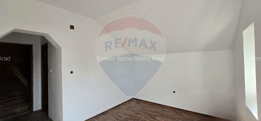 Casă la gri P+M cu anexă – oportunitate unică în Chișineu-Criș! - 26