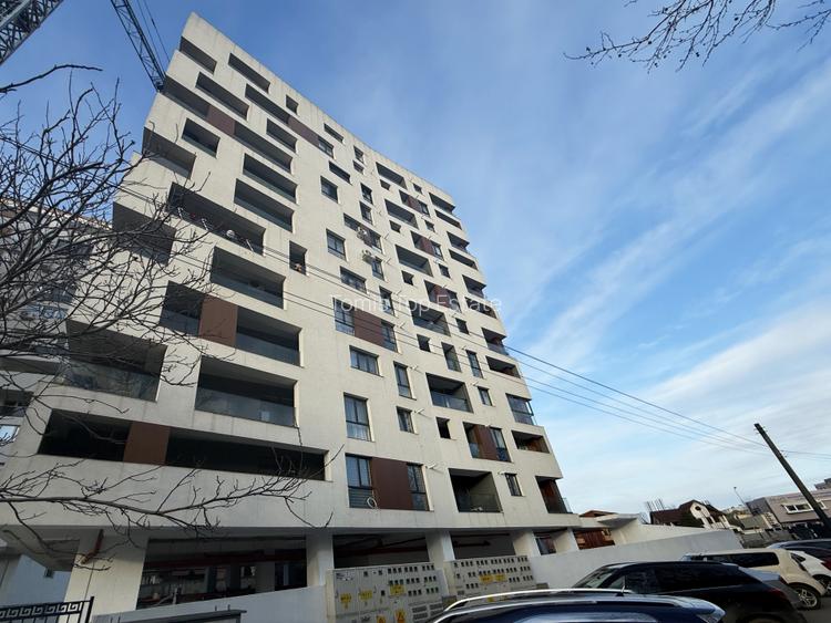 Inel II - Apartament cu 2 camere imens - decomandat - 12