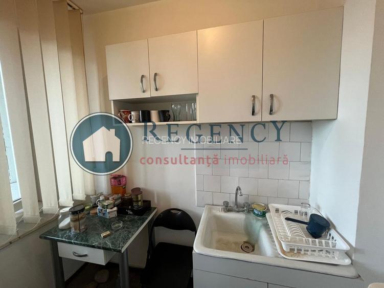 Garsoniera la 230 m de metrou stația Titan - 3 minute de mers pe jos! - 10