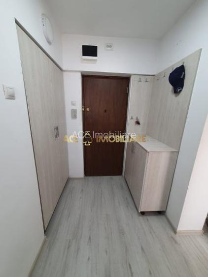 2 Camere de inchiriat | Titan | Metrou | Bloc Reabilitat - 4
