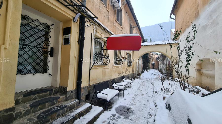 Apartament 2 camere in centrul istoric, renovat cu stil, pe strada Republicii - 16