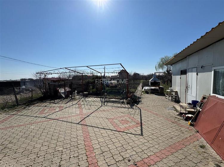 Casa pe structura metalica de vanzare in Focsani str Zabala 1C - 36