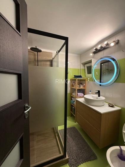 Apartament de 3 camere decomandat – vedere liberă spre Piața Victoriei - 4