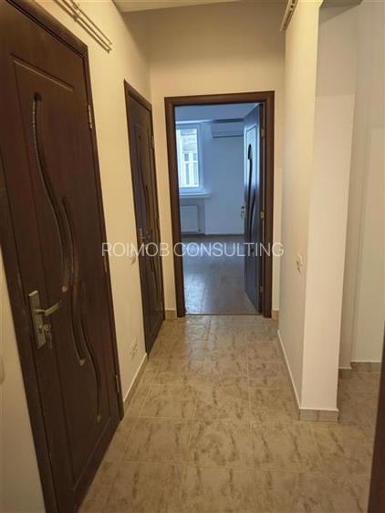 Apartament 3 camere decomandat, renovat, Piata Romana - 2