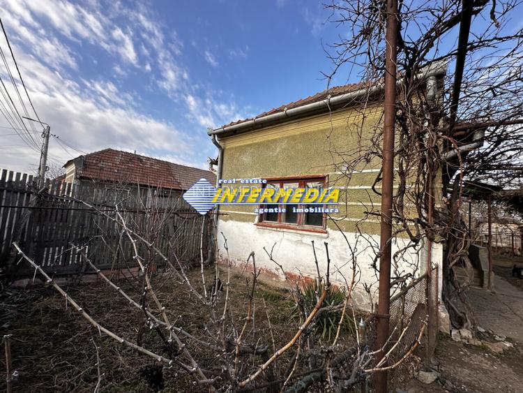 Casa Veche intrare Barabant 1242mp./17m Teren Gard Asfalt Bransamente Utilitati - 18