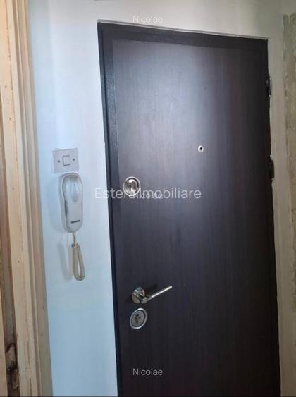 APARTAMENT DE VÂNZARE CU DOUĂ CAMERE IN ZONA ION MIHALACHE SEC.1 - 10