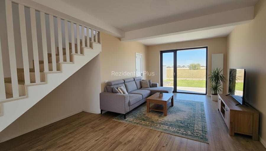 Duplex in complex privat, Tunari, curte proprie, comunitate restransa - 2