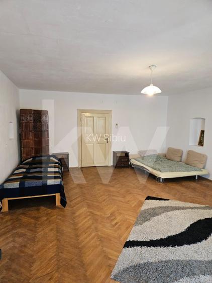 Casa de vanzare in centrul Cisnadiei – oportunitate excelenta! - 3