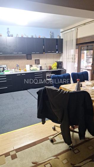 CASA INDIVIDUALA - 200 Mp. Utili - 800 Mp. Totali - Constructie 2009 - 5