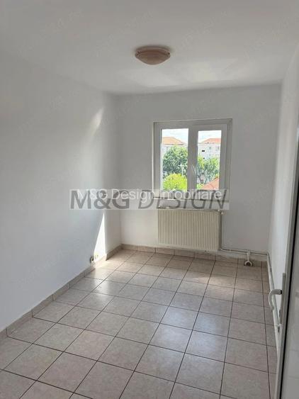 3 camere Lipovei etaj 4 , 2 bai, 2 balcoane - 4