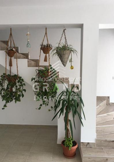 Casă SPAȚIOASĂ 7 camere | Terasă+Balcoane | Garaj | Curte proprie | Bună Ziua - 4