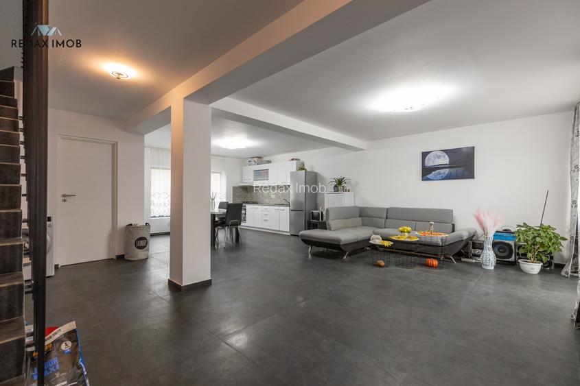 Casa premium  intrare Sanpetru cartier de vile - 10