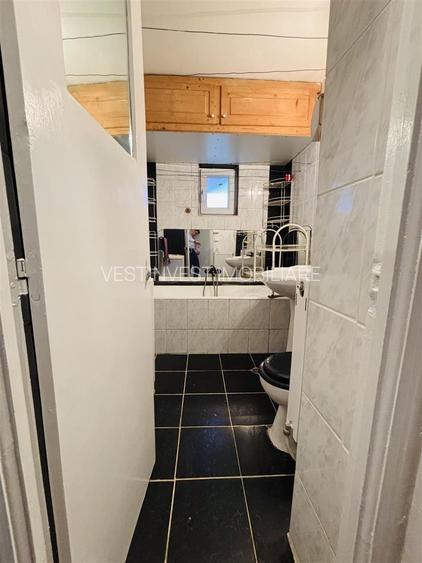 Garsoniera zona Decebal - 6