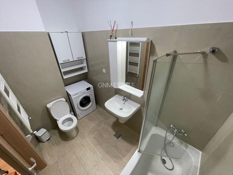 Chirie 2 Camere Et.2/5 Bloc Nou Marriott - Palatul Parlamentului - 9