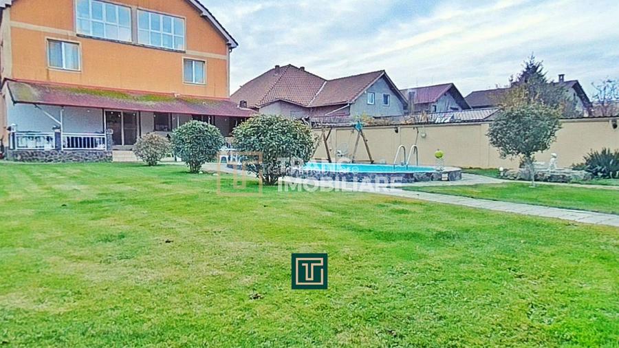 Casă impresionantă cu 15 camere, teren generos, piscină in Fantanele, Arad - 18