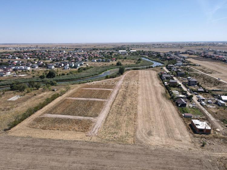 Loturi Intravilane In Rate Berceni | zona superba, langa lac | #MG15 - 8