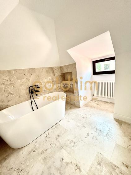VILA SUBLIMA 650MP+TEREN 520MP/IMPECABIL CONSOLIDATA SI RENOVATA/CAPITALE - 56