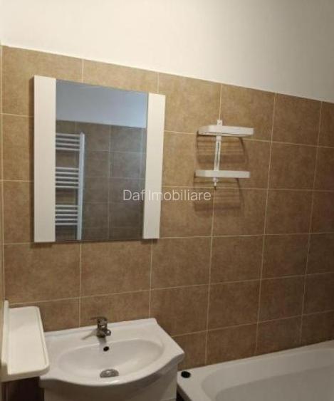 108000 euro - 2 camere -centrala proprie- bloc nou -53mp -metrou - 8