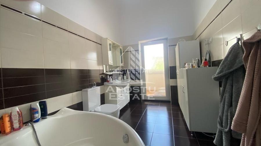 Casa cu 3 camere, centrala proprie, SAD - 5