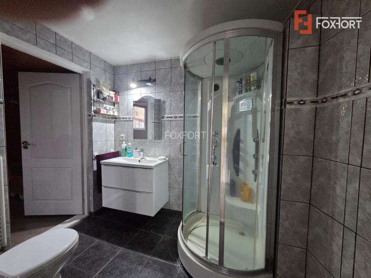 194 mp apartament de lux + 195 mp curte individuala, zona Centrala, Arad - 16
