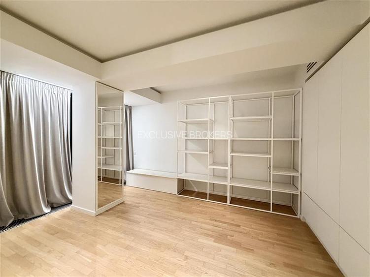 Luxury apartment   200 sqm usable  |Charles de Gaulle  2 parking - 15