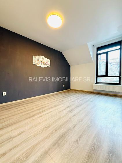 Vila individuala, curte amenajata, parcare, pentru locuinta sau birou, sector 1 - 12