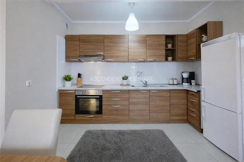 Apartament doua camere, decomandat, 64mp,parcare securizata,Central,Brasov - 2