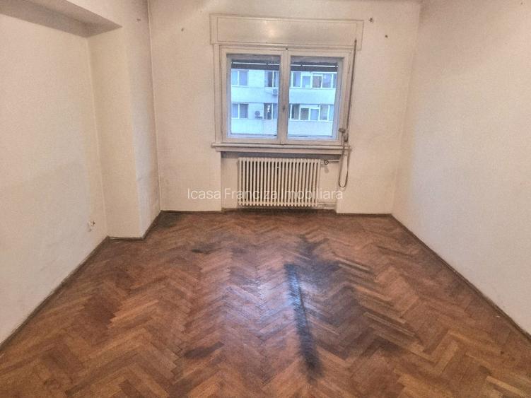 Apartament 4 camere, 91mp, Gara de Nord, 1 minut de metrou,ideal pentru renovare - 6