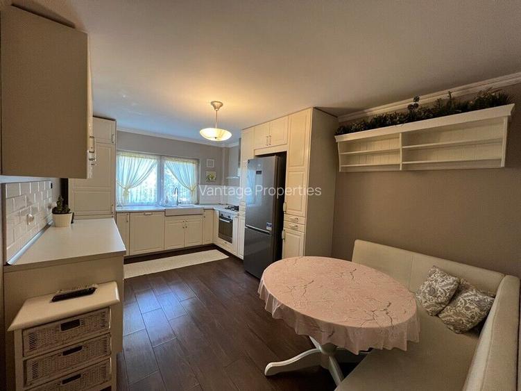 Furnished villa, residential complex, garden, Pipera - 12