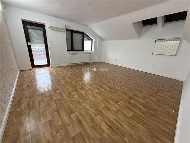 Vila de inchiriat - Ultracentral, Spatiu versatil pentru locuinta, birouri sau a - 26