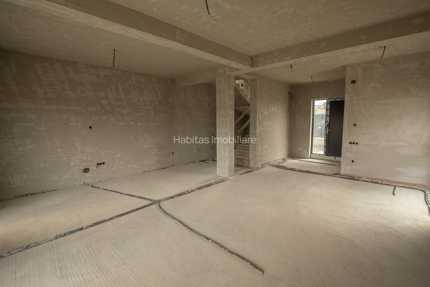 Case noi,  cu C.F.cuplate S+P+E+ Pod, cu cate 303 mp teren in Chinteni - 13