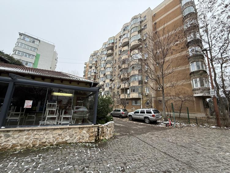 Garsonieră Timpuri Noi gură de metrou - 42