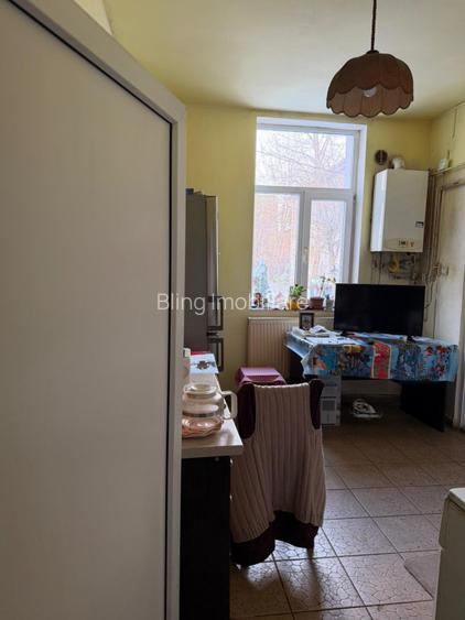 apartament la casa,cu o camera,parcare,gradina - 7