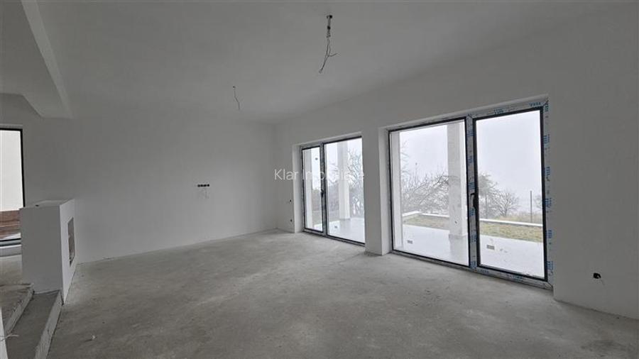 Acasa, deasupra orasului: Casa spatioasa in Feleacu cu panorama superba - 16