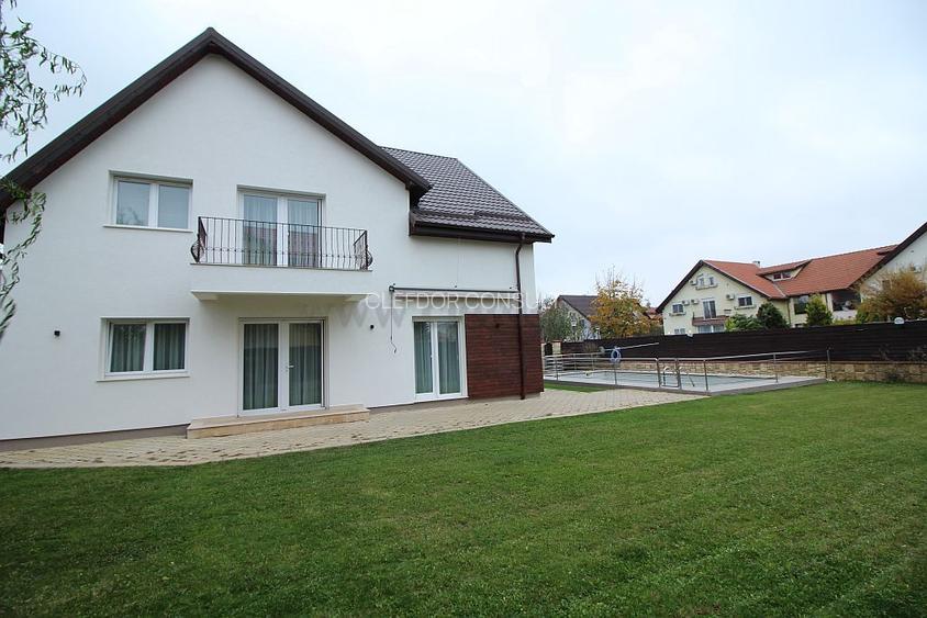 Vilă cu Piscina de închiriat în zona Iancu Nicolae - 22