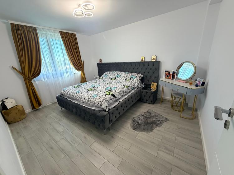 Casa moderna cu piscina P+1. 5 cam. Teren 603 mp - 9