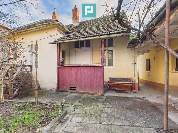 Casă individuală cu anexă în Vaicu - 16